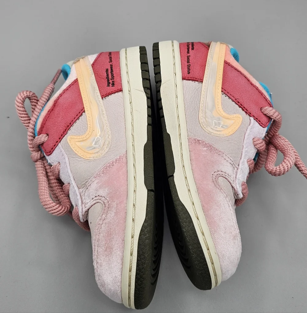 Nike please see